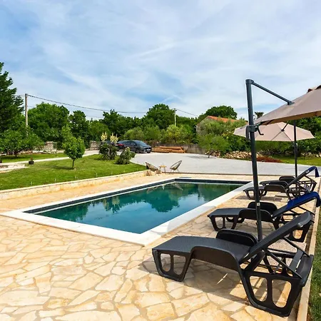 Gorgeous In With Swimming Pool Malinska