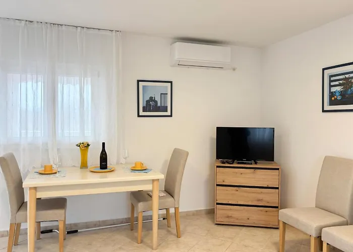 1 Bedroom Lovely In Apartman