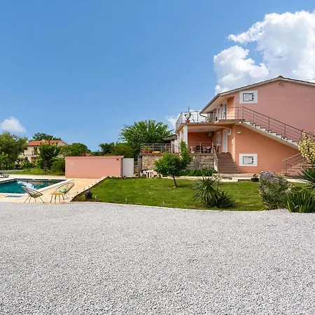 Gorgeous In With Swimming Pool Apartamento *