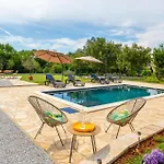 Gorgeous In With Swimming Pool