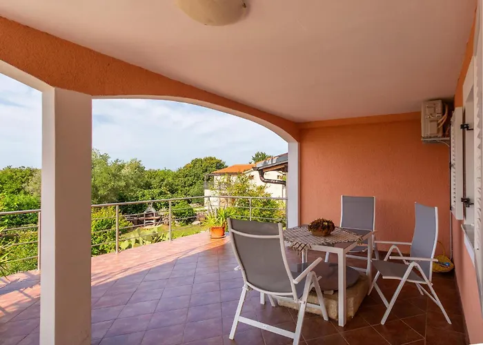 1 Bedroom Lovely In 公寓 马林斯卡